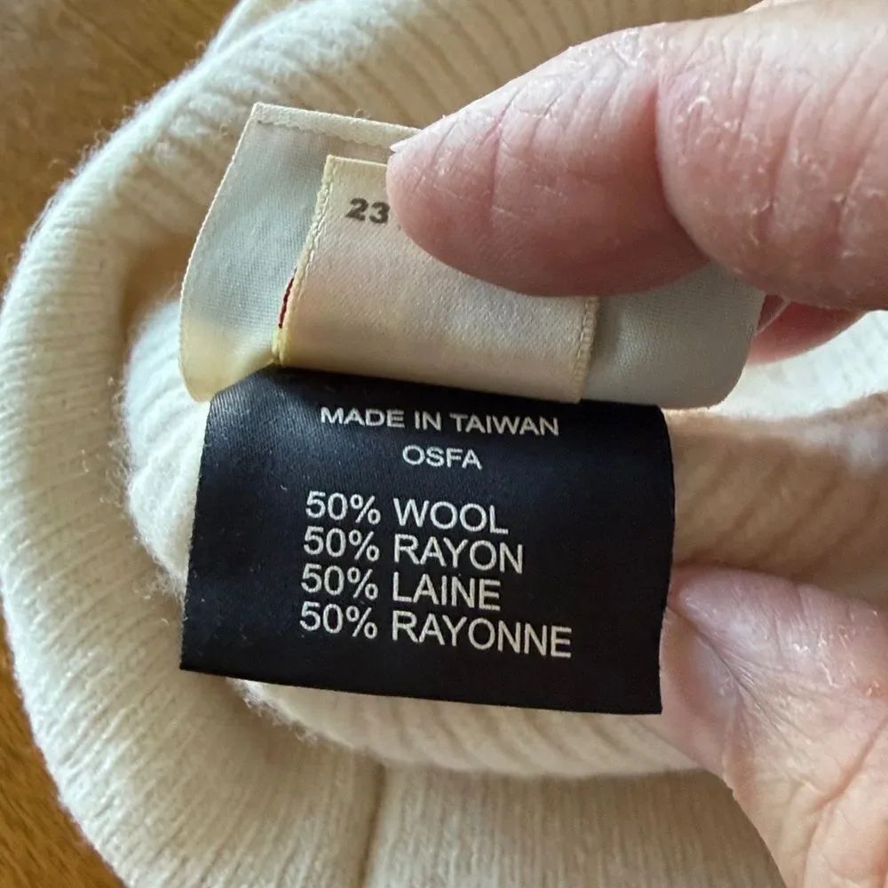 True Religion cap - Picture 5 of 6